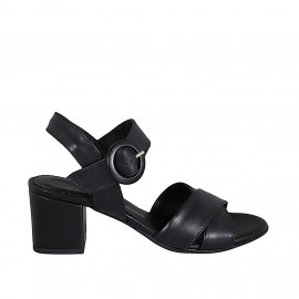 Sandale pour femmes en cuir de couleur noir avec courroie talon 5 - Pointures disponibles:  31, 42