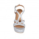 Sandalo da donna in pelle laminata argento con plateau e tacco 9 - Misure disponibili: 34, 43, 44, 46