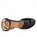 Sandalia para mujer con cinturon y plataforma en piel negra cuña trensada 7 - Tallas disponibles:  31, 42, 43, 44
