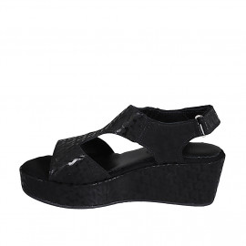 Sandalo da donna con velcro in tessuto stampato nero zeppa 7 - Misure disponibili: 42, 43 2