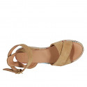 Sandale pour femmes avec plateforme et courroie en daim cognac et tissu multicouleur talon compensé 7 - Pointures disponibles:  42, 43
