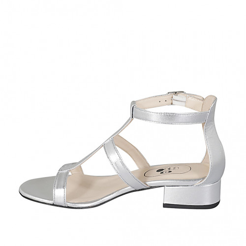 Offener Damenschuh mit Riem aus silberfarbenem laminiertem Leder Absatz 3