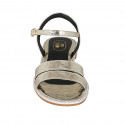Sandalo da donna con cinturino e strass in vernice stampata laminata platino tacco 1 - Misure disponibili: 33, 34, 46