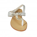 Sandalo infradito da donna in pelle laminata argento con strass tacco 2 - Misure disponibili: 43, 44