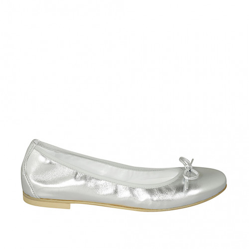 Woman's ballerina shoe in silver laminated leather with bow heel 1 - Available sizes:  42, 43, 44