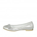 Zapato bailarina para mujer en piel laminada plateada con moño tacon 1 - Tallas disponibles:  42, 43, 44