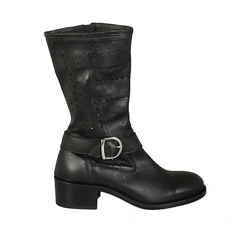 Woman's boot with zipper and buckle...