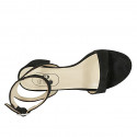 Sandalia para mujer con cinturon al tobillo en gamuza negra tacon 5 - Tallas disponibles:  42, 43, 44