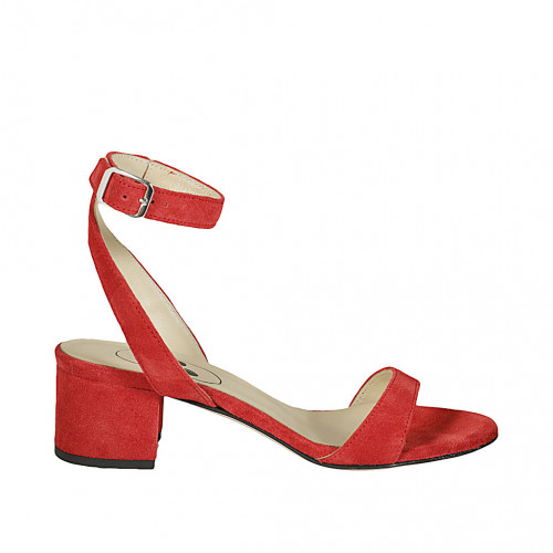 Woman's sandal with anklestrap in red...