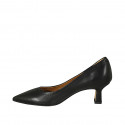 Woman's pointy pump shoe in black leather with flared heel 6 - Available sizes:  45, 46