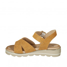 Sandalia con cinturon para mujer en piel imprimida naranja cuña 3 - Tallas disponibles:  42, 43 2