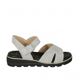 Sandalia con cinturon para mujer en piel imprimida blanca cuña 3 - Tallas disponibles:  42