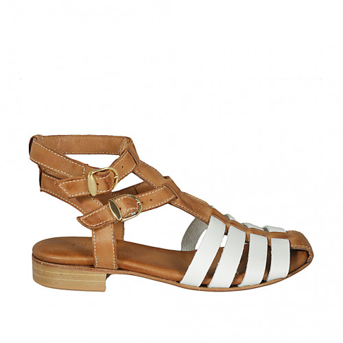 Woman's sandal with straps in white...