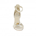 Chaussure ouverte pour femmes avec courroie et chaîne en cuir blanc créme talon 8 - Pointures disponibles:  43, 44, 45