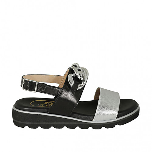 Sandale pour femmes avec chaîne en cuir noir et cuir lamé argent talon compensé 3 - Pointures disponibles:  32, 42, 43, 44