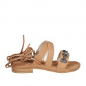 Sandalo da donna con lacci alla schiava e borchie in pelle color cuoio tacco 2 - Misure disponibili: 33, 34, 42, 43, 45