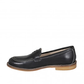 Woman's mocassin in black leather heel 2 - Available sizes:  32 2