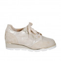 Woman's laced shoe with zipper and removable insole in beige and laminated platinum suede wedge heel 3 - Available sizes:  43