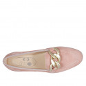 Mocassin pour femmes en daim rose avec chaîne talon compensé 1 - Pointures disponibles:  42, 44