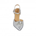 Chaussure ouverte au talon à bout pointu pour femmes avec courroie et clip brooch en cuir lamé argent talon 8 - Pointures disponibles:  45
