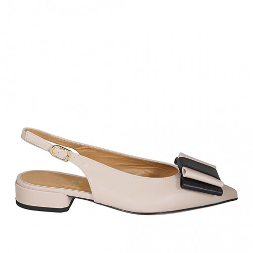 Woman's slingback with bow in nude...