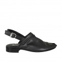Sandalo da donna accollato in pelle nera tacco 2 - Misure disponibili: 34