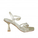 Sandale pour femmes avec courroie et strass en cuir lamé platine talon 8 - Pointures disponibles:  42, 46