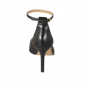 Zapato abierto a punta con cinturon para mujer en piel negra tacon 8 - Tallas disponibles:  42, 43