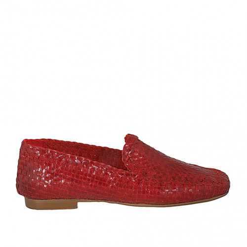 Woman's loafer in red braided leather...