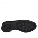 Mocasino para mujer con plantilla extraible en gamuza perforada y estampada negra tacon 3 - Tallas disponibles:  31