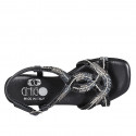 Sandale pour femmes en cuir noir avec strass et talon 2 - Pointures disponibles:  32, 33