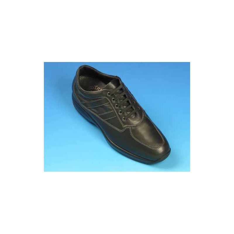 Men's laced shoe in black leather - Available sizes:  36