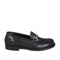 Mocassin avec accessoire pour femmes en cuir noir talon 2 - Pointures disponibles:  32