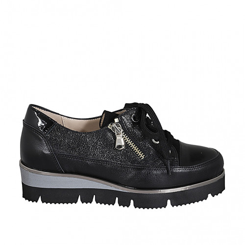Zapato con cordones y cremallera en piel, gamuza y charol negro cuña 4 - Tallas disponibles:  42, 43