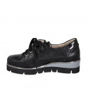 Scarpa stringata con cerniera in pelle, camoscio e vernice nera zeppa 4 - Misure disponibili: 42, 43