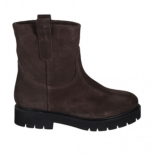 Woman's ankle boot in brown suede heel 3
