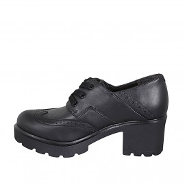Scarpa derby stringata con coda di rondine da donna in pelle nera tacco 6 - Misure disponibili: 32 2