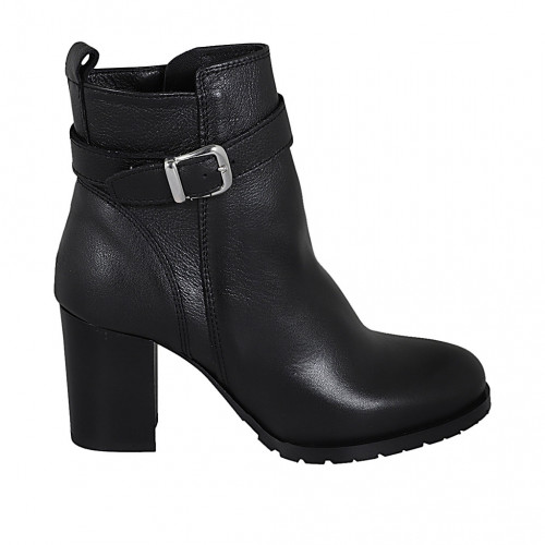 Woman's ankle boot with zipper and buckle in black leather heel 7 - Available sizes:  42