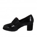 Chaussure pour femmes avec elastiques en cuir verni noir talon 6 - Pointures disponibles:  43