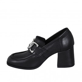 Mocassin pour femmes en cuir noir avec chaîne talon 7 - Pointures disponibles:  32 2