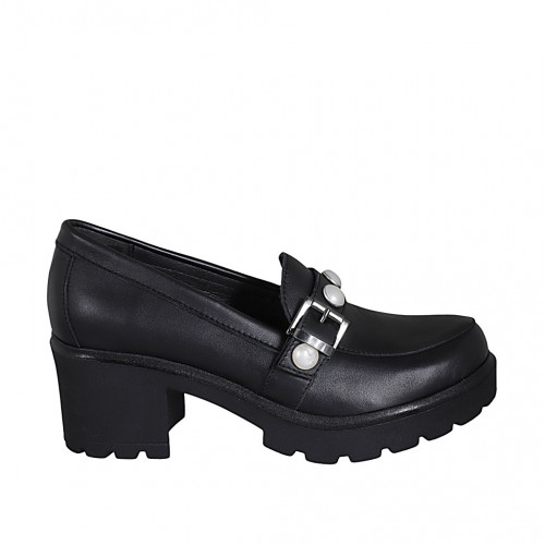 Woman's mocassin in black leather with buckle and pearls heel 6 - Available sizes:  32, 34, 42, 43, 45, 46