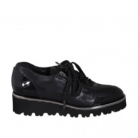 Chaussure à lacets pour femmes avec fermeture éclair en cuir et cuir verni noir talon compensé 4 - Pointures disponibles:  44