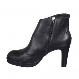 Botines con cremallera para mujeres con plataforma en piel de color negro tacon 10 - Tallas disponibles:  42, 43 2