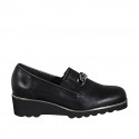 Woman's highfronted shoe with elastics, chain and removable insole in black leather wedge heel 4 - Available sizes:  43