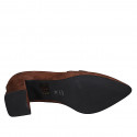 Mocasino a punta para mujer con accesorio en gamuza cognac y charol marron tacon 6 - Tallas disponibles:  42, 43, 44