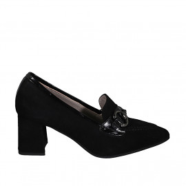 Mocasin à bout pointu pour femmes avec accessoire en daim et cuir verni noir talon 6 - Pointures disponibles:  32, 43