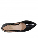 Chaussure à bout pointu pour femmes en cuir verni noir talon 2 - Pointures disponibles:  32, 42