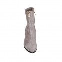 Bottines pour femmes en daim gris tourterelle avec fermetures éclair talon 7 - Pointures disponibles:  32, 42, 45, 46