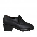 Chaussure pour femmes en cuir noir avec lacets et semelle amovible talon 5 - Pointures disponibles:  43