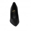 Woman's pointy pump in black patent leather with heel 7 - Available sizes:  32, 33, 34, 42